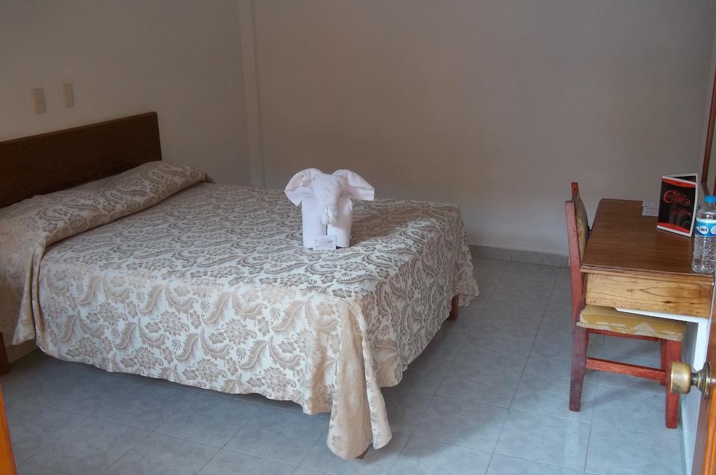 Hotel Arcos Del Parque Acayucan Δωμάτιο φωτογραφία