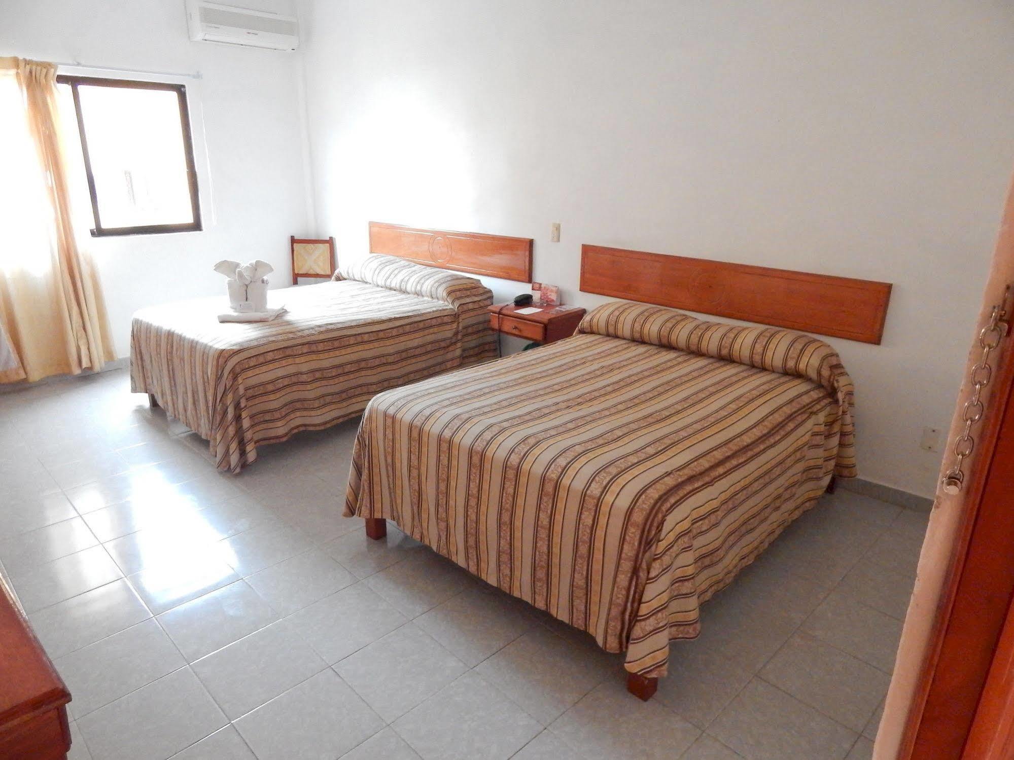 Hotel Arcos Del Parque Acayucan Εξωτερικό φωτογραφία