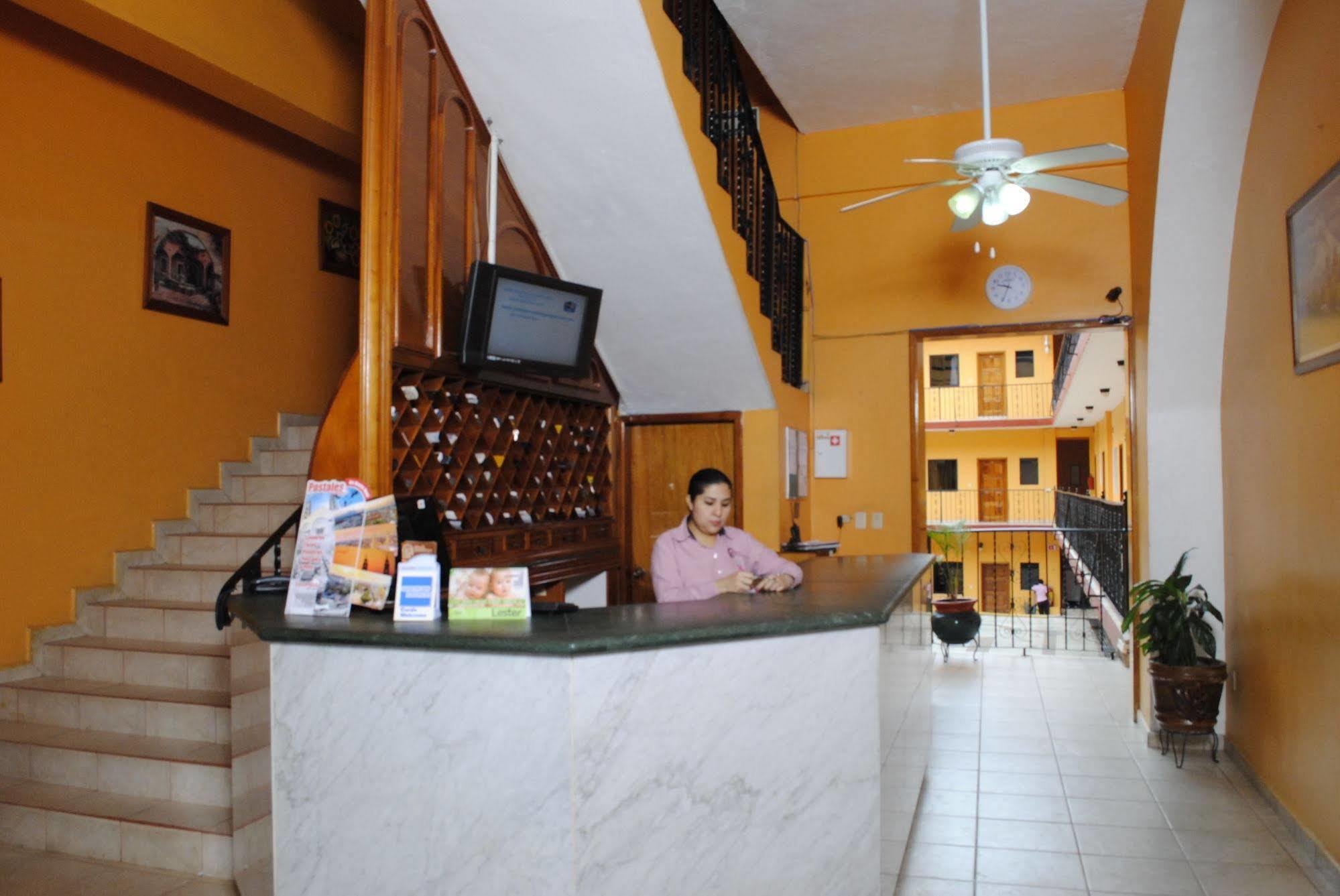 Hotel Arcos Del Parque Acayucan Εξωτερικό φωτογραφία