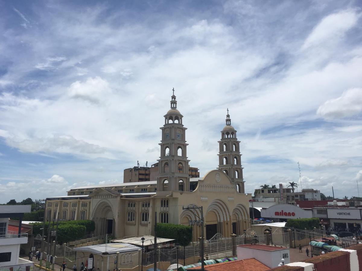 Hotel Arcos Del Parque Acayucan Εξωτερικό φωτογραφία