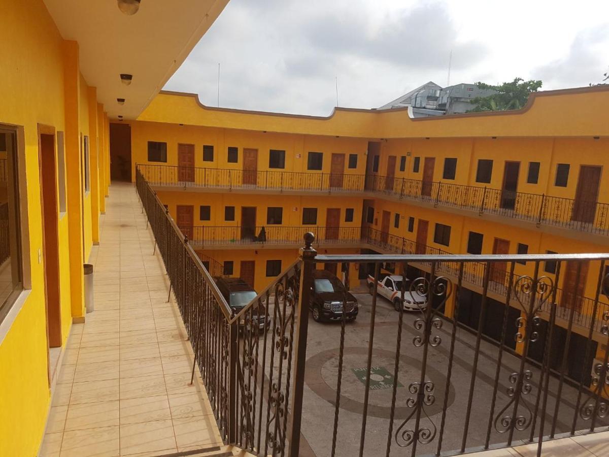 Hotel Arcos Del Parque Acayucan Εξωτερικό φωτογραφία