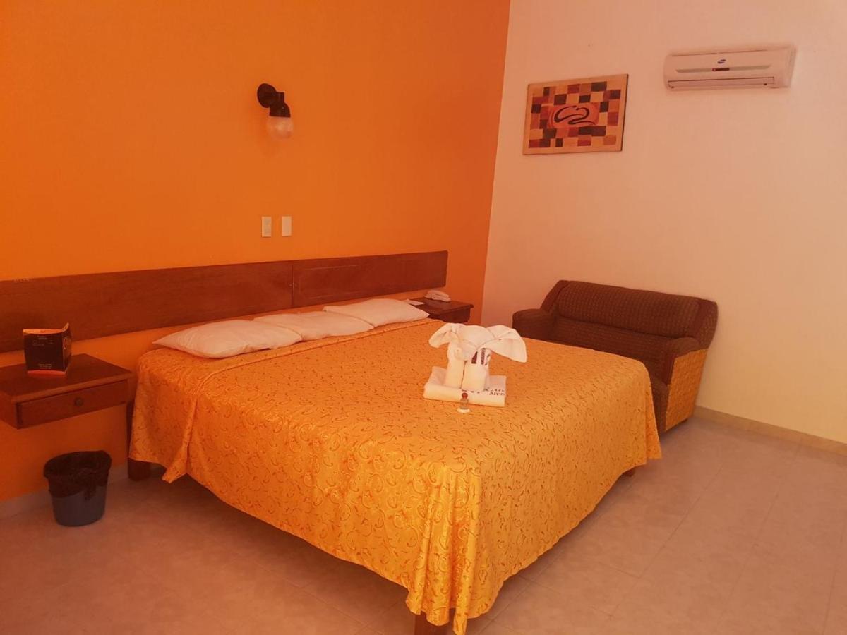 Hotel Arcos Del Parque Acayucan Εξωτερικό φωτογραφία