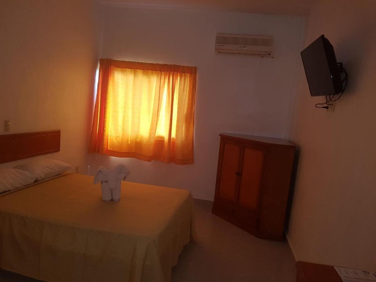 Hotel Arcos Del Parque Acayucan Εξωτερικό φωτογραφία